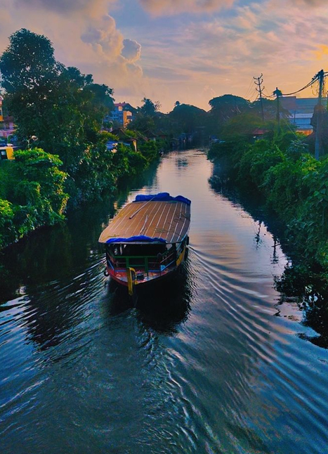 alleppey boat